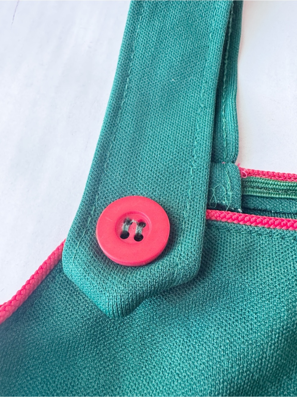 Danskin Vintage Snoopy Peanuts 1958 girls sz. 6 Green Jumper
Dress Overalls - Picture 3 of 12